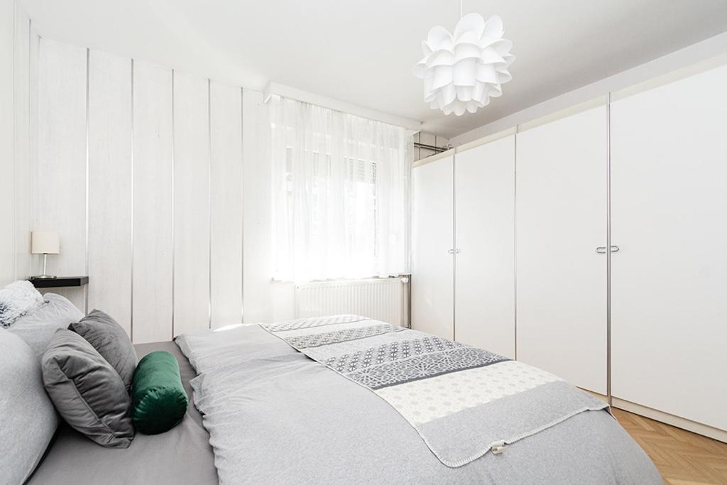 Magnolia Apartment - Free Private Parking Любляна Экстерьер фото