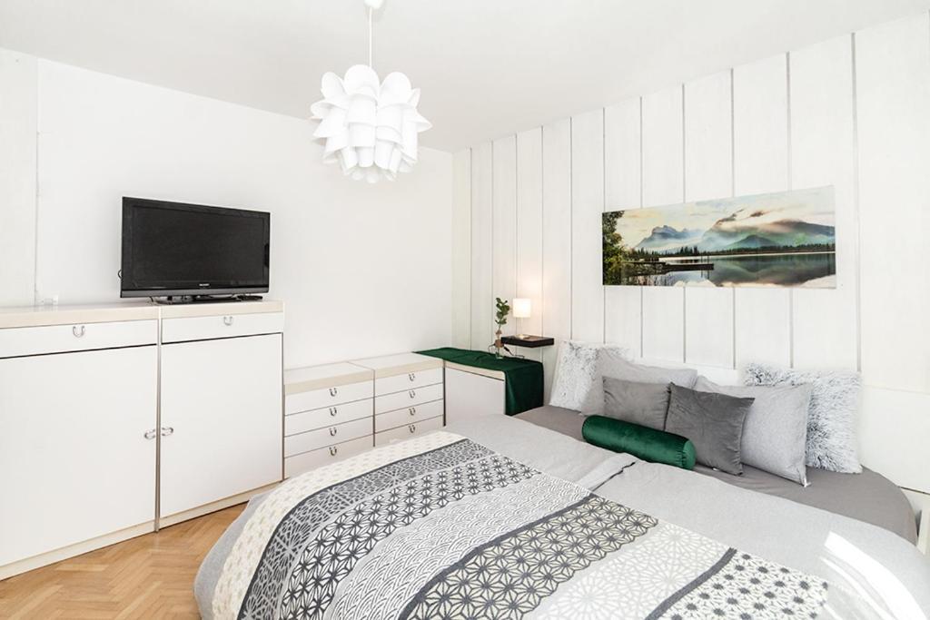Magnolia Apartment - Free Private Parking Любляна Экстерьер фото