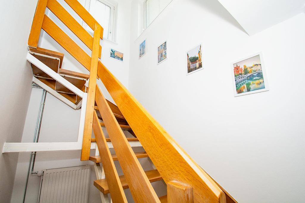 Magnolia Apartment - Free Private Parking Любляна Экстерьер фото